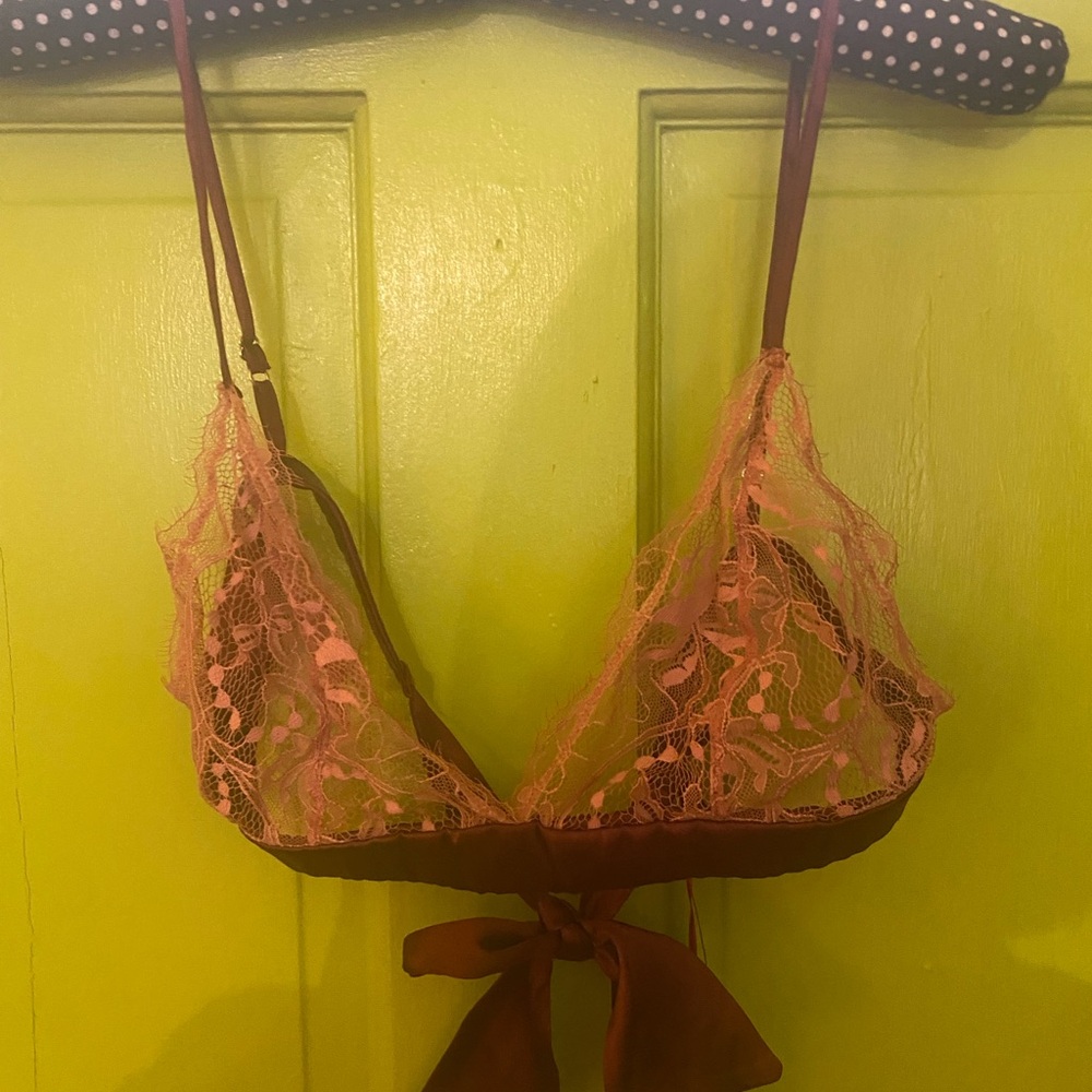 Evaley Luxury Lingerie
Women's Berry Kiss Boudoir Bra